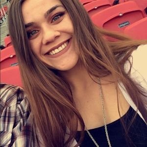 Meet your Posher, Brookelyn
